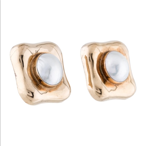 WoW 🤩 Gorgeous solid 14k Mabe Pearl Earrings - Picture 3 of 5